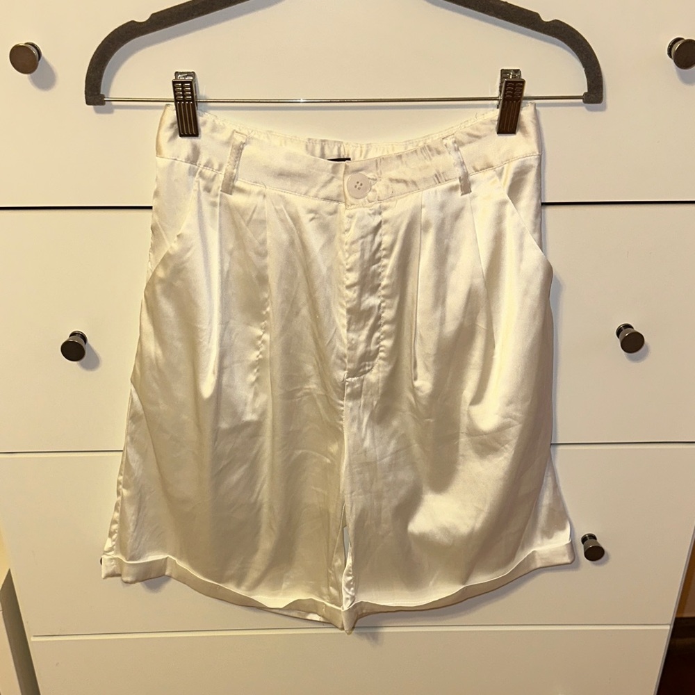 SHEIN Cream Women's Shorts